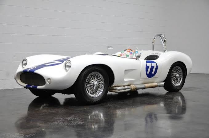 Retno Devin Coupe Reproduction Bodywork – Fiberglass Race Car Body - retnoco