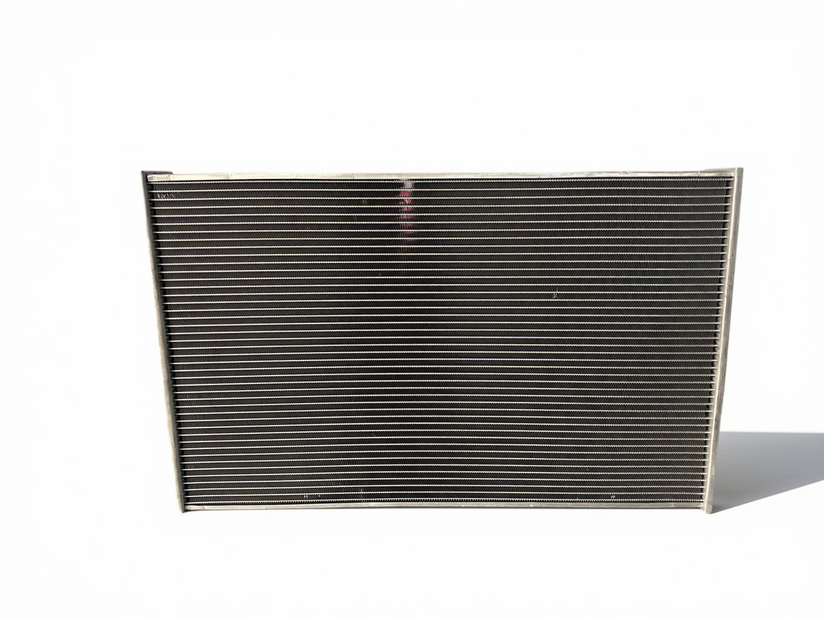 Retno 3-Row Racing Radiator Core – 28” W × 18” H × 3.5” Thick | Lola, McLaren &amp; GT40 - retnoco