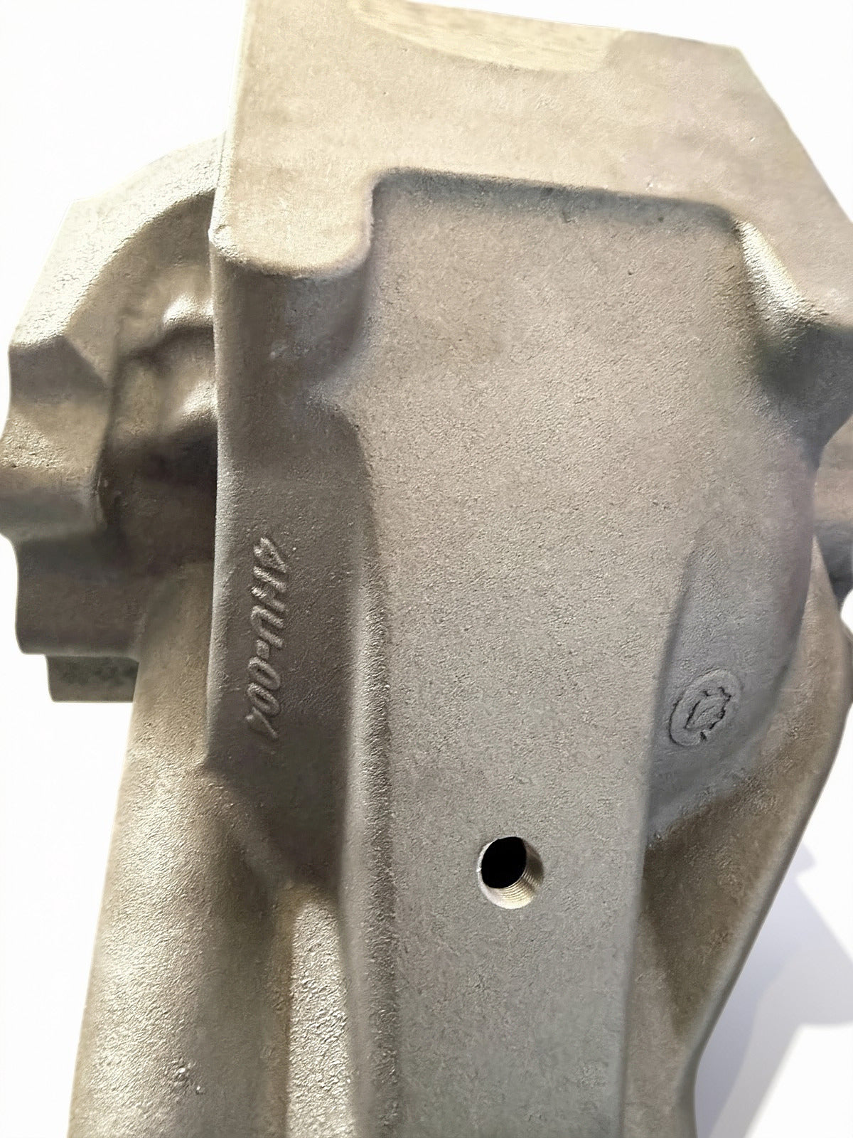 Retno Reproduction 4HU Differential Housing for AC Cobra, Bizzarrini & Jaguar E-Type - retnoco